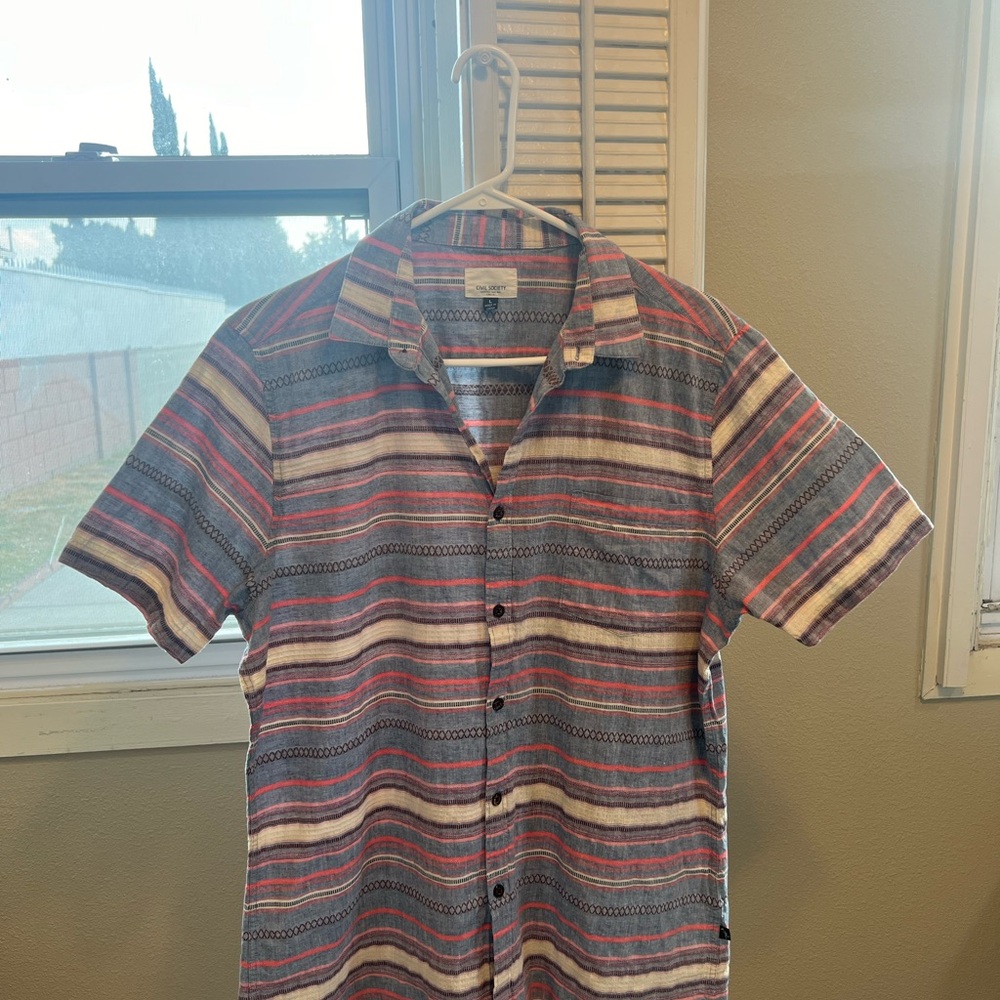 Civil Society Men’s Blue Red Cream Striped Short Sleeve Shirt Size Large NEW
